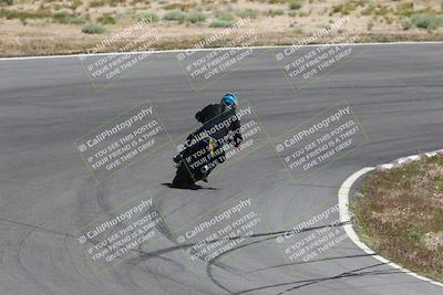 media/Apr-20-2025-AHRMA (Sun) [[393a79c373]]/Race/Group 8/Turn 4b/